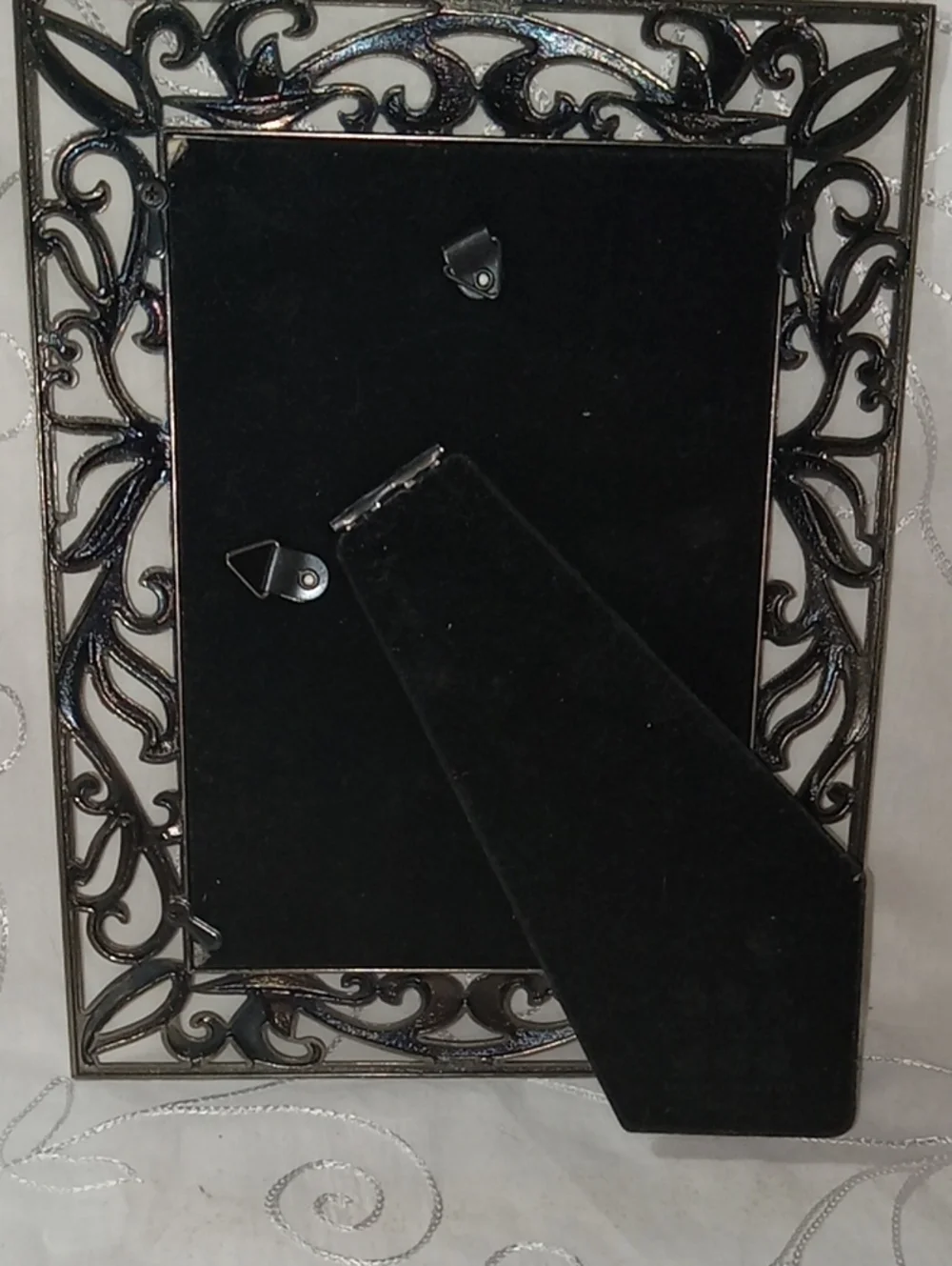 2 Pretty Six Trees Ornate Metal Picture Frames